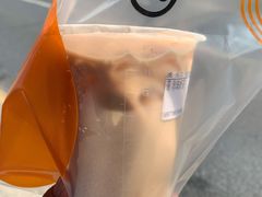 珍珠奶茶-CoCo都可(湖滨银泰店B区店)