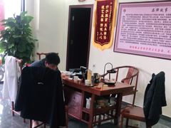 -张钰强中医正骨推拿连锁(唐家人才公寓店)