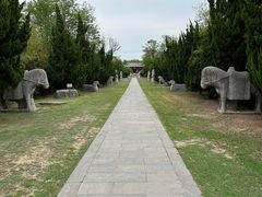 -汤和墓古迹园