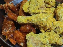 -BHC炸鸡(明洞总店)