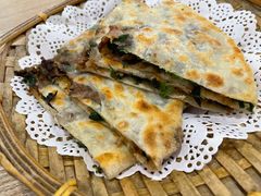 肉麦饼-桐香园小笼包(百井坊巷店)