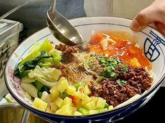 -大嘻咹biangbiang面(历史博物馆店)