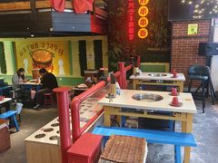 -钢管厂五区小郡肝串串香火锅(梅川路店)
