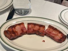 -Wolfgang’s Steakhouse 沃夫冈牛排馆(上海白玉兰广场店)