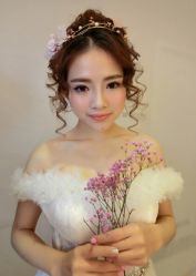 -艾米丽婚纱礼服