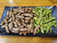 -老东镇啤酒屋海鲜加工·蒸汽海鲜·海鲜烧烤(台东店)