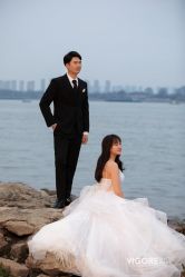 -雪中彩影婚纱摄影·微光艺术中心