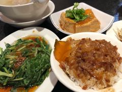 -胡须张鲁肉饭(美食文化馆店)