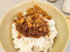 卤肉饭-圆宝台湾小吃(迎津街店)