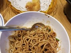 武汉热干面-文叔·湖北名小吃·小龙虾(华强北店)