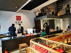 -融圆典当行(绿都广场店)