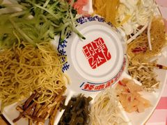 -怪噜范·老贵阳街头名小吃(汇金星力城店)