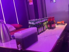 -星聚会KTV(龙湖上海奉贤天街店)