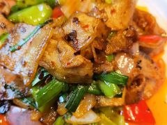 -严记小天府酸菜鱼(西四路店)