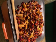 -炭舍干锅·烤鱼(扬名广场店)