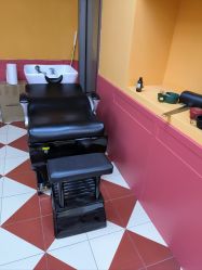 -Devilhands Barbershop男士理容店