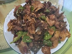 -美顺香食府鱼头老店(雪野湖店)
