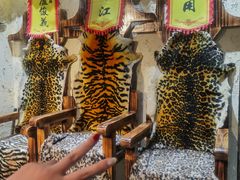 -梁山烤肉(旗舰店)