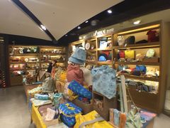 -诚品(信义店)