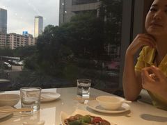 至潮餐厅-至潮餐厅精致粤菜·活鲈鱼·走地鸡(珠江新城店)