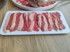 鲜切羊腿肉-彤德莱牛肉火锅(双港店)