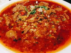 水煮牛肉-夫妻肺片·中华老字号·正宗川菜(春熙路店)