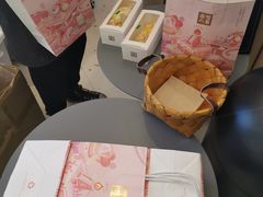 -奈雪的茶(亨特国际广场店)