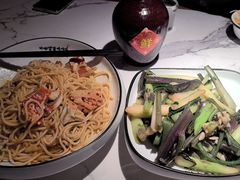 -小凤庭·地道湖北菜武昌鱼·藕汤(38年黄鹤楼店)