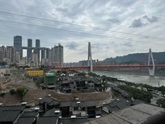 -白象居