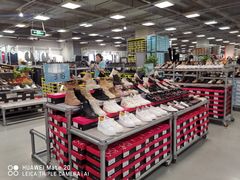 -上品折扣(回龙观店)