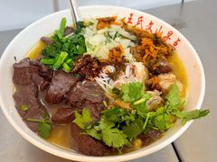 -文山荷鲜居(翠湖店)