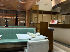 -楚山晓·湖北菜(武汉光谷K11店)