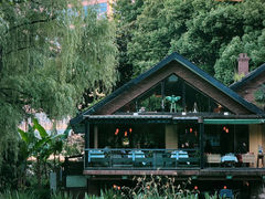 -静安公园(静安寺街道)