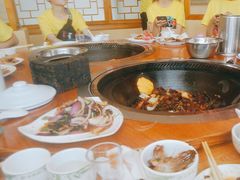 -缘福乡村铁锅炖民宿(八达岭店)