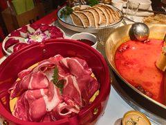 -小龙翻大江文化火锅(太古里店)
