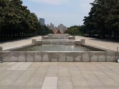 -上海市龙华烈士陵园