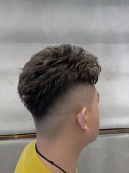 -尼特斯男士发型馆