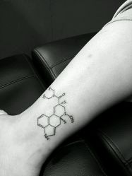 -暗夜tattoo纹身工作室