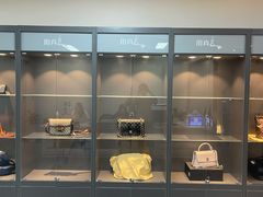 -用真奢侈品名表名包回收中心(朝阳万达店)