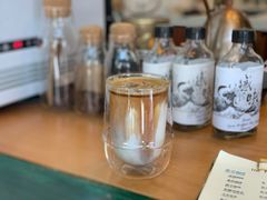 冰拿铁-The Flowers Coffee(南山店)