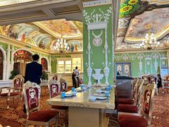 -套娃酒店-中餐厅