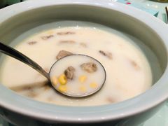 黄豆排骨汤-梅飞酒家(名辉豪庭店)