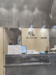 -韩国李知恩形象设计