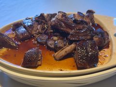 -八府香鸭·啫啫煲(华山路店)