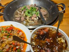 -大众跷脚牛肉馆·非遗传承单位(峨眉山店)