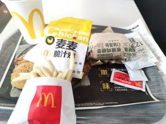 -麦当劳(吴圩机场店)