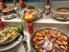 -有红鸡毛店·川菜(建设路店)