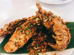 -大树下海鲜饭店