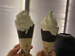 特浓牛乳脆筒-喜茶(中山利和新地店)