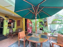 -Sala Thai Restaurant